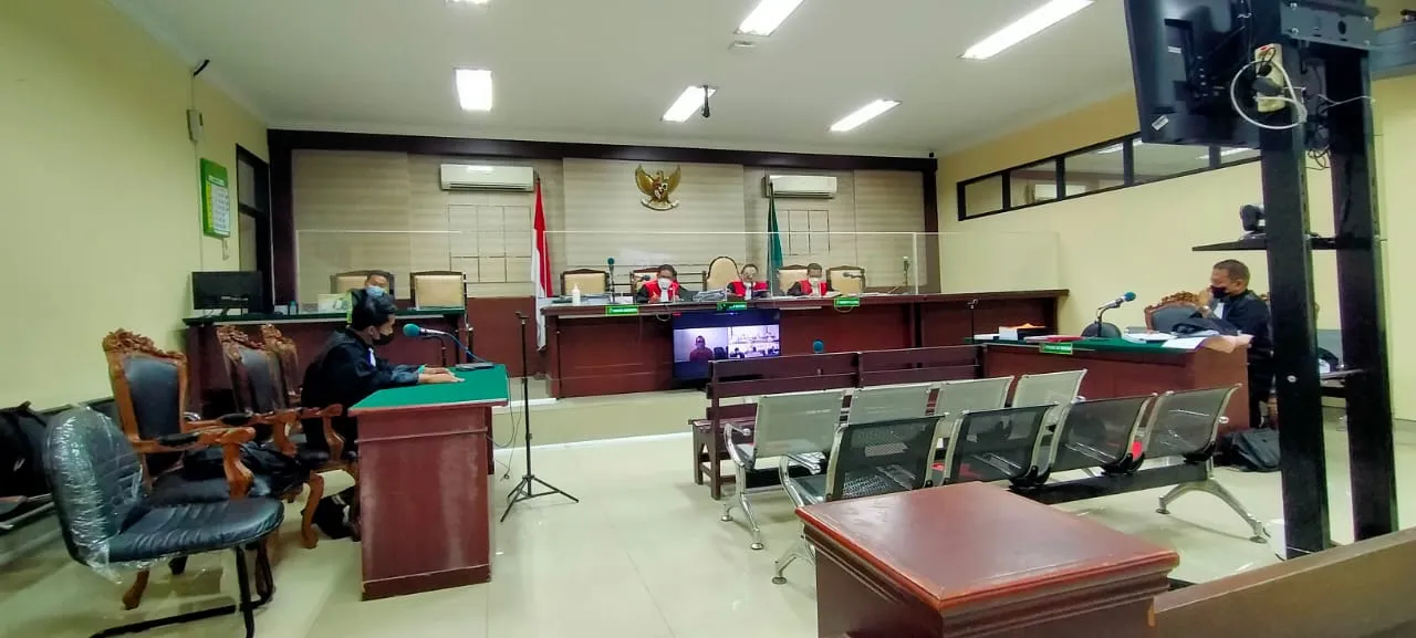 Eks Satpol PP Surabaya Ferri Jocom Dituntut 5 Tahun Penjara
