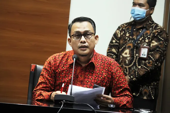 Pamen Polri Gugat KPK