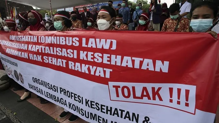 Sistem Kesehatan Nasional Terancam Kapitalis