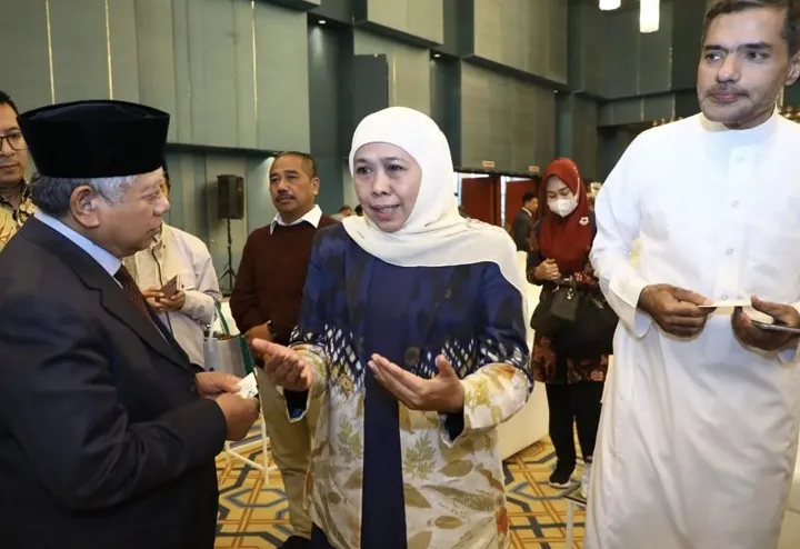 Khofifah Masih Menjadi Top of Mind di Masyarakat