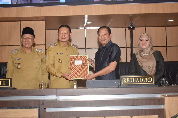 DPRD Lamongan Apresiasi Dua Usulan Raperda oleh Eksekutif