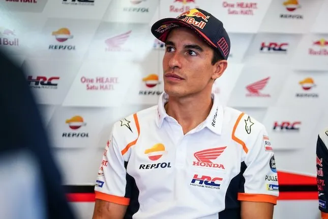 Fans Rindu Rossi, Marquez: Saya Makin Tak Suka Rossi