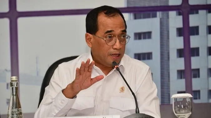 Menhub Budi: Kereta Cepat Jakarta-Surabaya Rencana Jangka Panjang