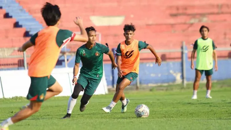 Liga 1 Diisukan Segera Dimulai, Persik Kediri Mulai Latihan Taktik