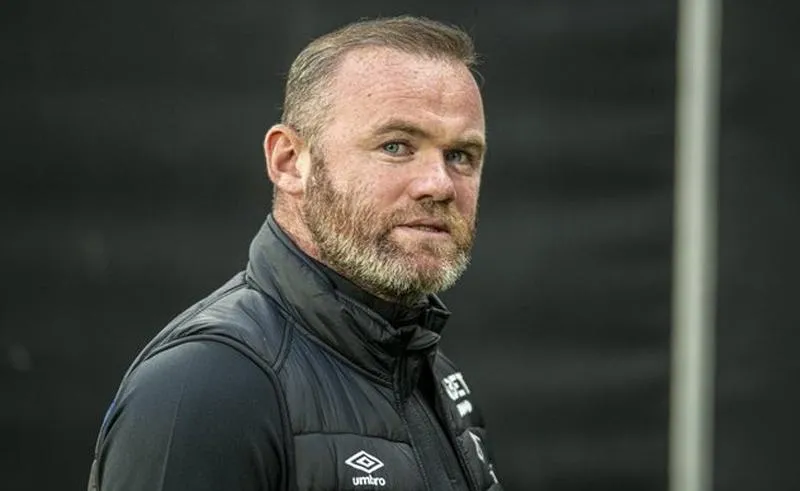 Dikritik Ronaldo, Wayne Rooney Justru Bingung