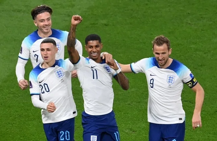 Inggris Cuma Divoor Prancis, 1/4 Bola