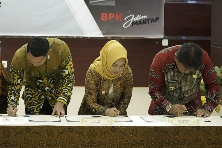 Dinilai Patuh, Pemerintah Kota Mojokerto Terima LHP atas Belanja Daerah Sektor Jasa Konstruksi 2022