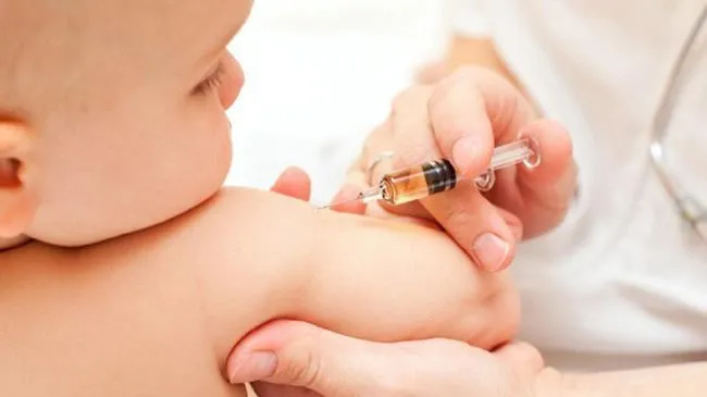 FDA: Bayi Usia Enam Bulan Diizinkan Vaksin Covid-19