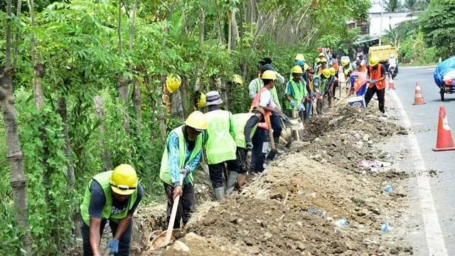 Program Padat Karya Tunai Serap 1,06 Juta Pekerja Hingga Desember 2022