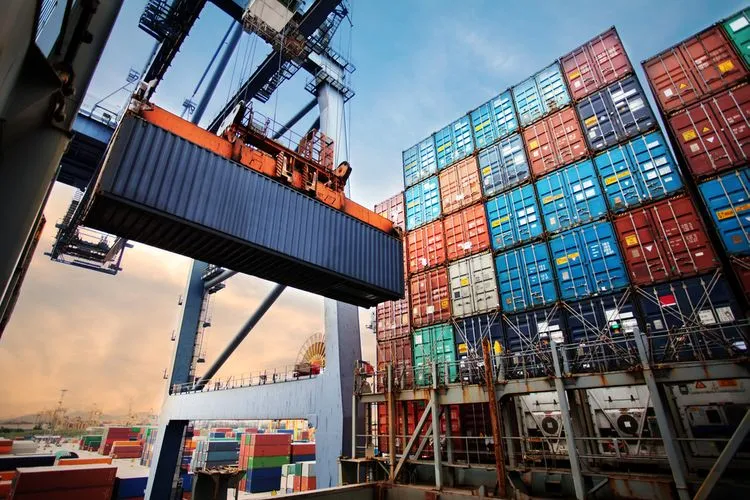 Surplus 32 Bulan Berturut - turut, Neraca Perdagangan RI Desember 2022 Capai US$3,89 Miliar