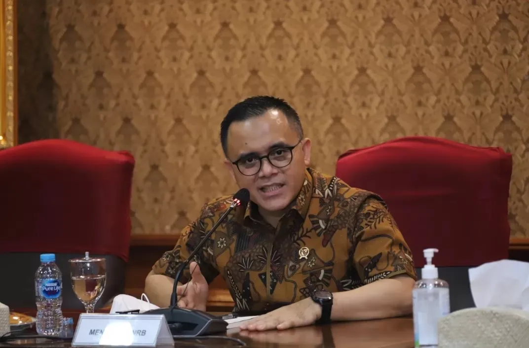 Miris! Menpan-RB: Anggaran Kemiskinan Rp500 T Habis ke Rapat dan Studi Banding
