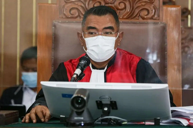 Hakim Kasus Sambo Diteror