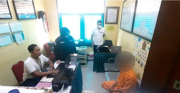 Guru SD di Sumenep Lecehkan 10 Muridnya