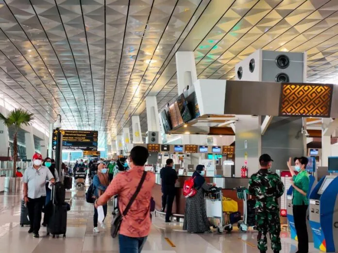Libur Nataru, 10 Juta Orang Bepergian dengan Angkutan Umum