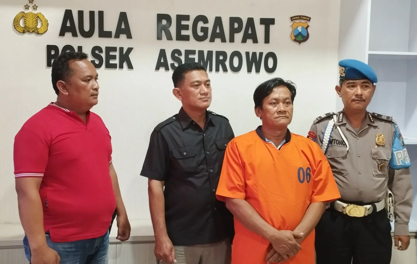 Jual Pil Double L dan Sabu, Warga Kedung Baruk Diringkus Polsek Asemrowo