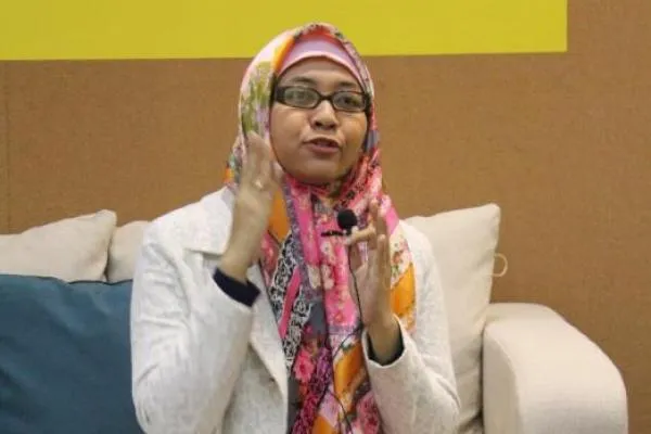 Pasangan Posesif, Suka KDRT