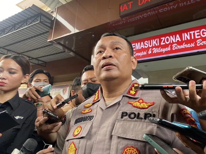 Perwira Polisi Diduga Jual Istrinya ke Teman-temannya