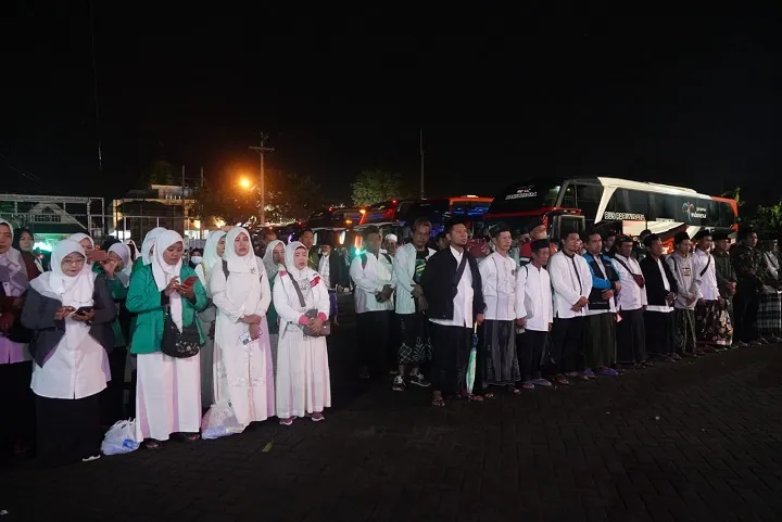 Ribuan Nahdliyin Meriahkan Harlah NU, Bupati Mojokerto Berpesan Jaga Kesehatan, Keamanan, dan Keselamatan