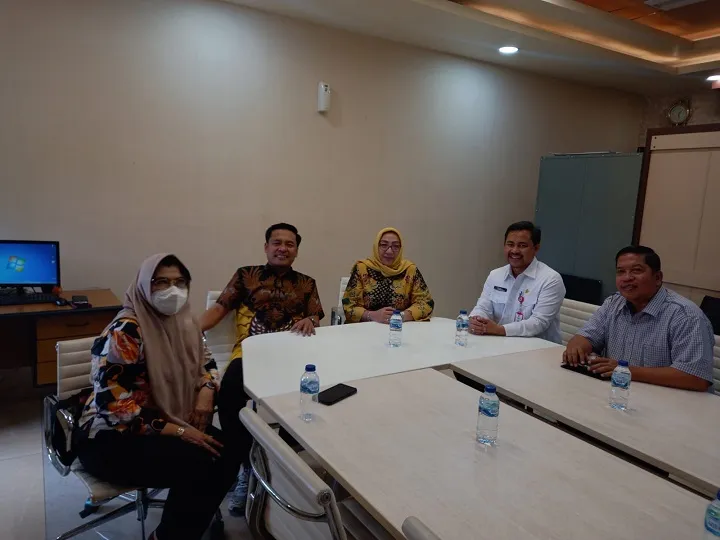 Diskusi dengan Sekda Baru, Fraksi Golkar Dorong Terbitkan Perwali Kewajiban Lagu Indonesia Raya Dikumandangkan di Seluruh Area Publik