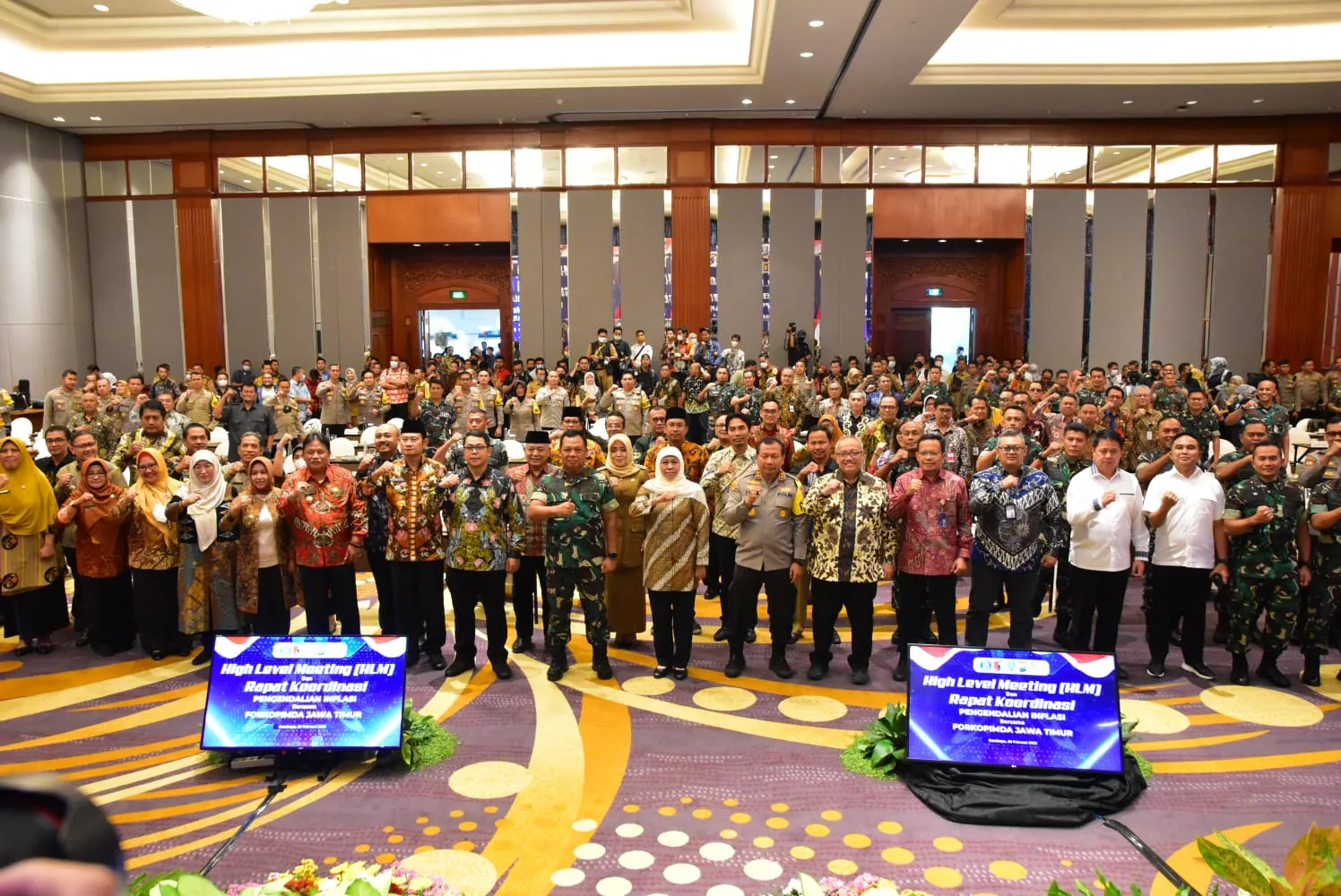 Khofifah Kesal Jatim Lumbung Pangan Tapi Stok Beras Langka