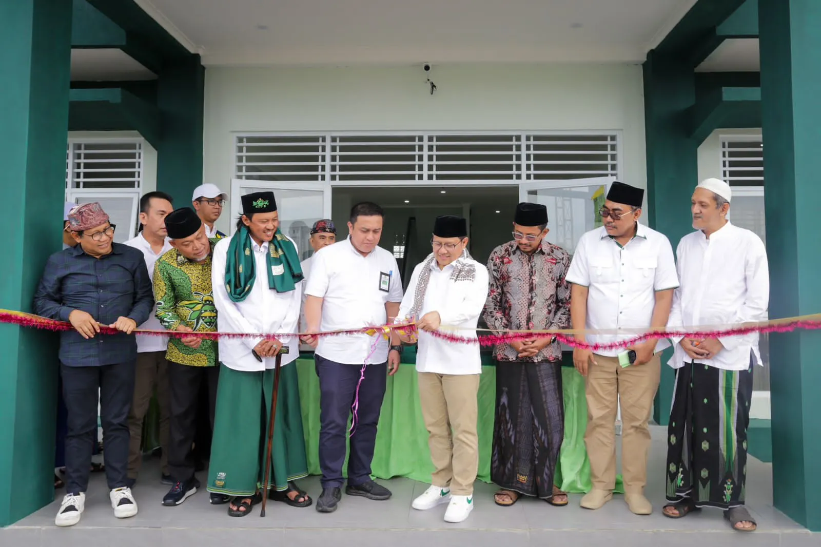 Resmikan Rusunawa STAI Syaikhona Cholil Bangkalan, Gus Muhaimin Dorong Sarana Pendidikan Diperbanyak