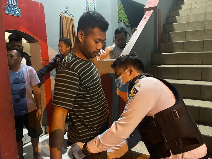 Lapas Mojokerto Gandeng BNNK Mojokerto dan Polres Mojokerto Kota Sidak Kamar Tahanan