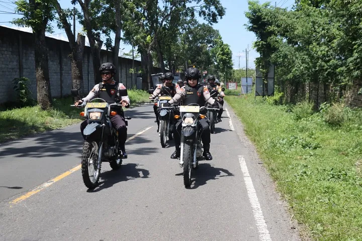 Wujudkan Harkamtibmas, Kapolres Blitar Patroli Bermotor