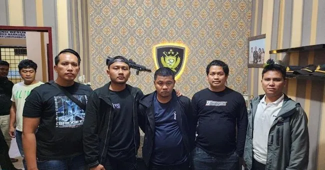 Dulu Sangar, Kini Ketakutan Minta Damai
