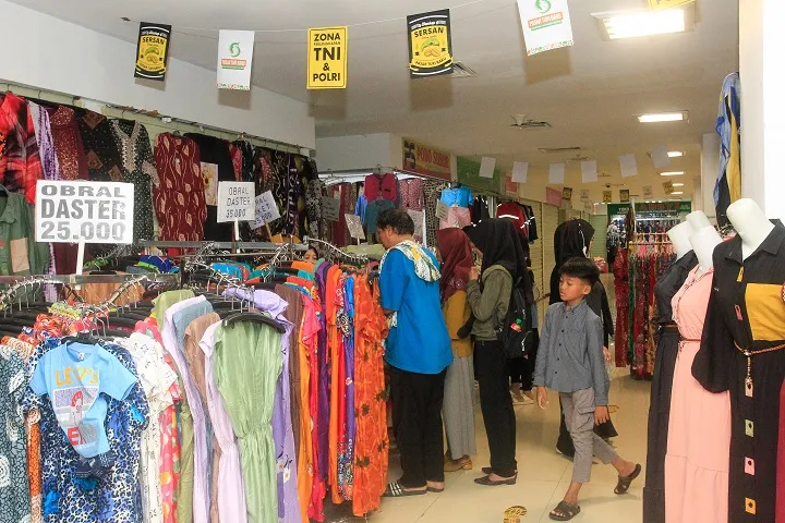 Tenan-tenan Besar Mulai Beli Stan Pasar Turi Baru