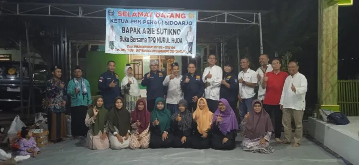 PBH Peradi Sidoarjo Bukber Bareng TPQ Nurul Huda