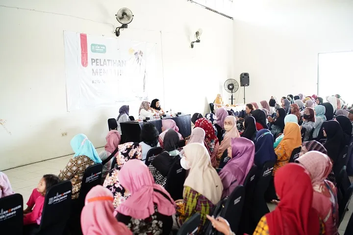 Wali Kota Ning Ita Puas, Peserta Pelatihan Menjahit Diskopukmperindag Membludak