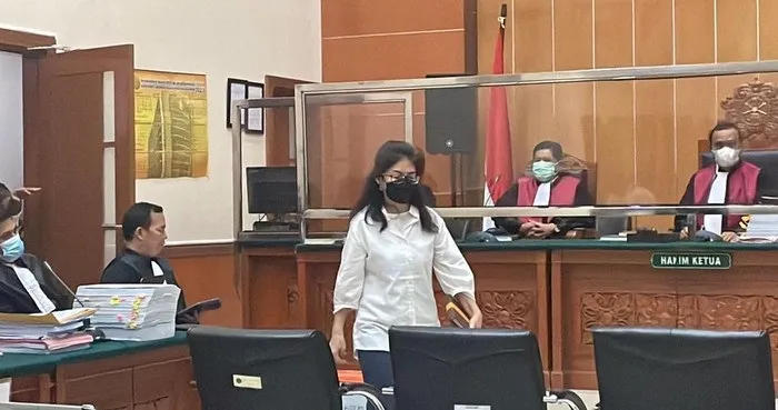 Linda Ngaku Istri Siri Teddy