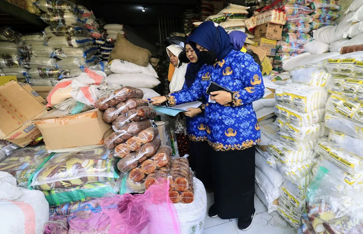 Stok dan Harga Bapok di Probolinggo Dipastikan Aman