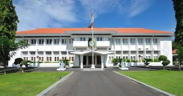 Ekonomi Kerakyatan Jadi Kunci Sukses Pengembangan Pariwisata Banyuwangi