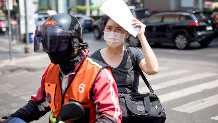 Jangan Panik! Panas di Surabaya Tak Begitu Menyengat