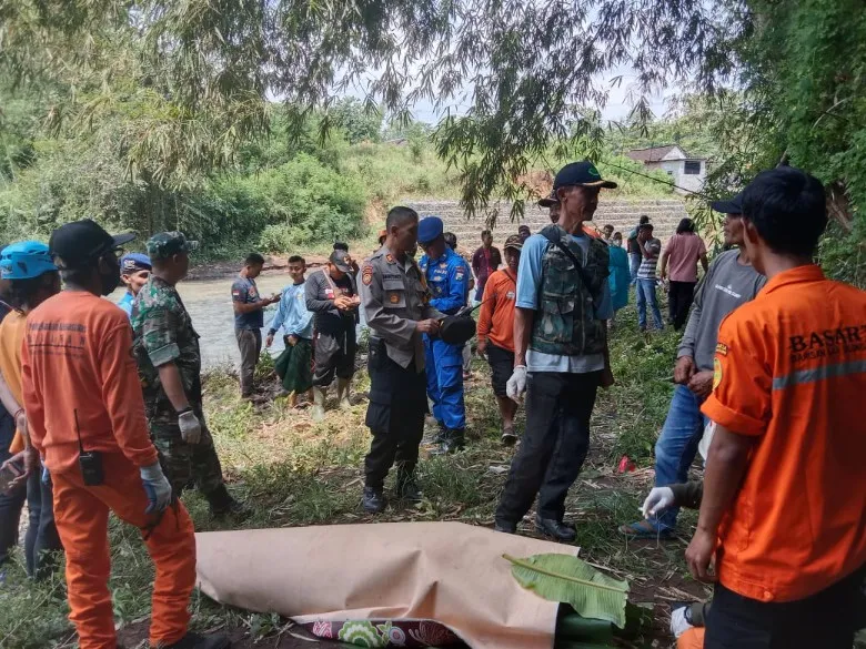 Bocah Kelas 6 SD Ditemukan Tewas Mengambang di Sungai