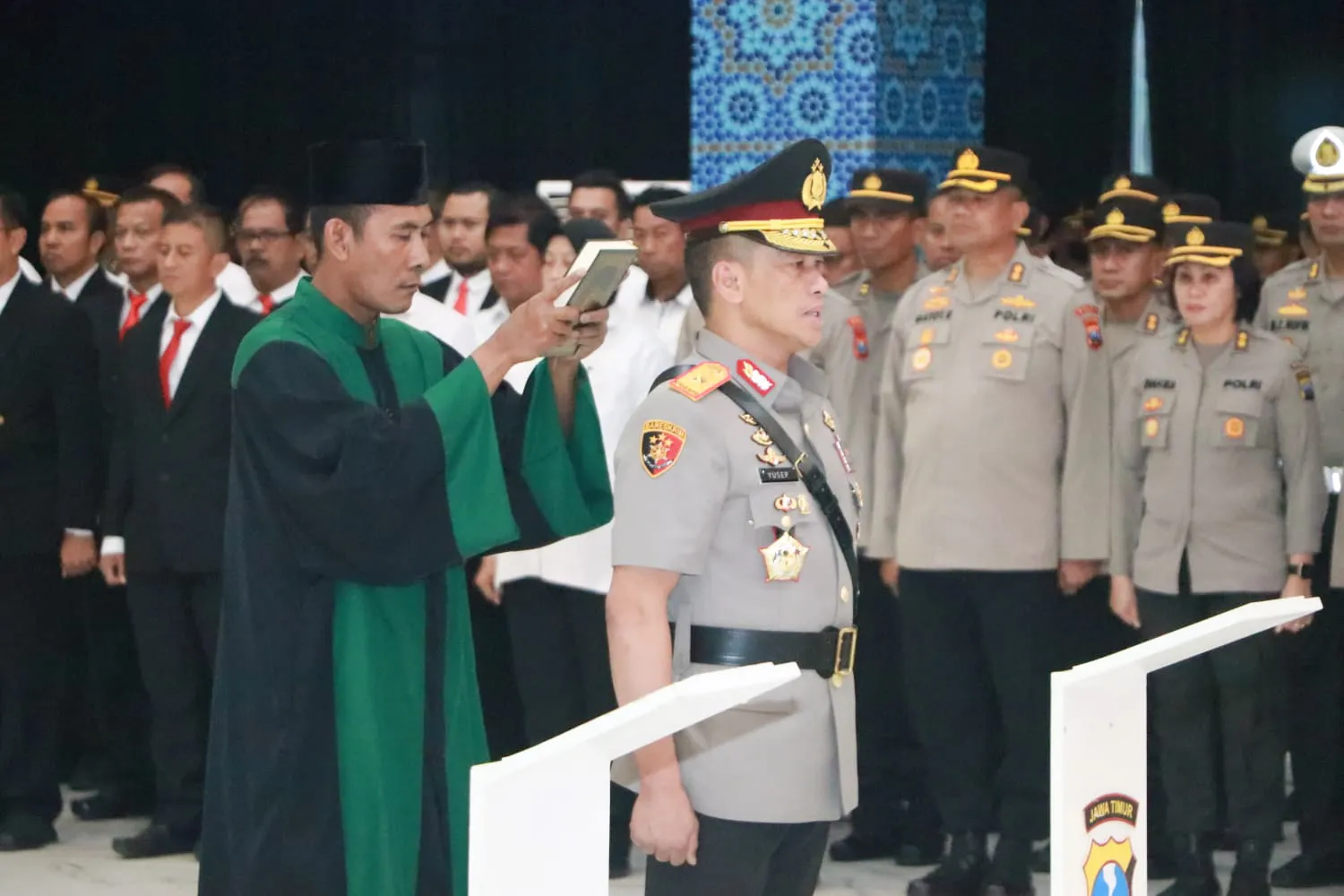 Mantan Kapolrestabes Surabaya Resmi Dilantik Sebagai Wakapolda Jawa Timur