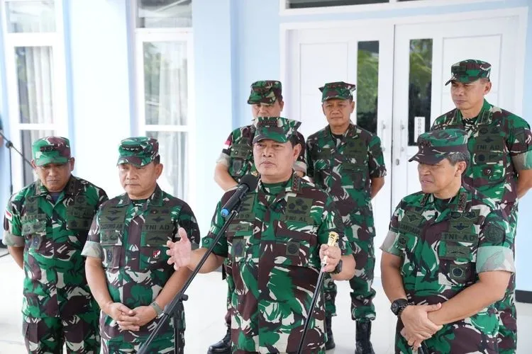 Rotasi Pasukan Lama, Ganti Pasukan Siaga Tempur Darat