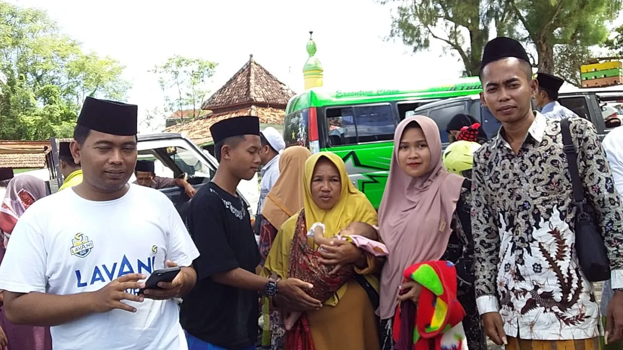 Di Kab. Sumenep, Tradisi Lebaran Ketupat, Ziarahi Makam para Raja dan Wali