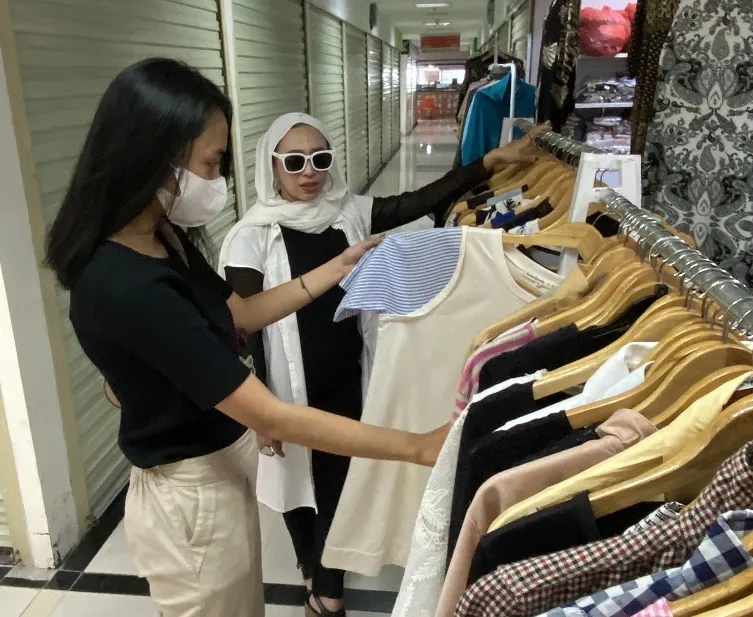 Ramaikan Pasar Turi Baru, UMKM Surabaya Dapatkan Wadah