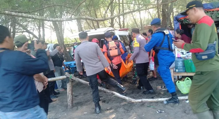 Wisatawan Terbawa Arus Laut Selatan Ditemukan Tewas