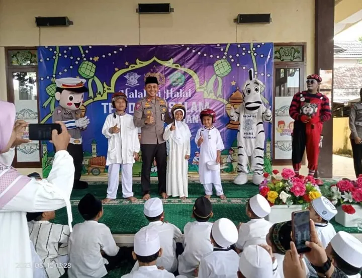 Kasat Lantas Polres Pasuruan Berikan Edukasi Tertib Berlalu Lintas