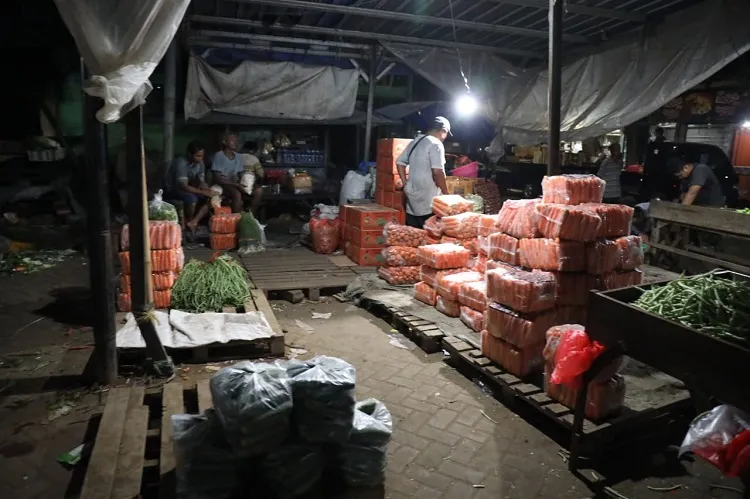 Disperindag Sidoarjo Bertahap Relokasikan Pedagang Buah dan Sayur Pasar Porong