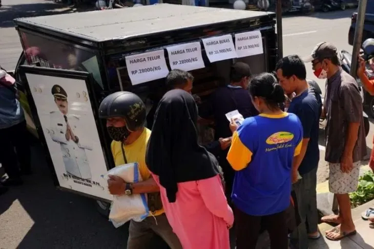 Dinas Perdagangan Kota Madiun Gelar Operasi Pasar