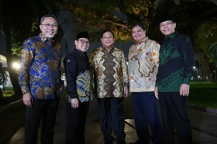 Usai Ketemu 6 Ketum Parpol Koalisi, Jokowi Batalkan Dua Acara