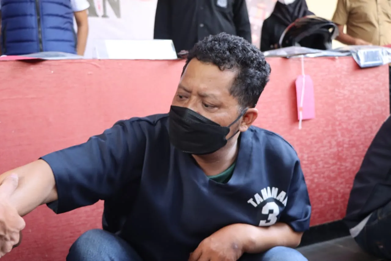 Tipu Korban dengan Modus Gendam, Kades Aktif dari Pasuruan Ditangkap Polres Tuban