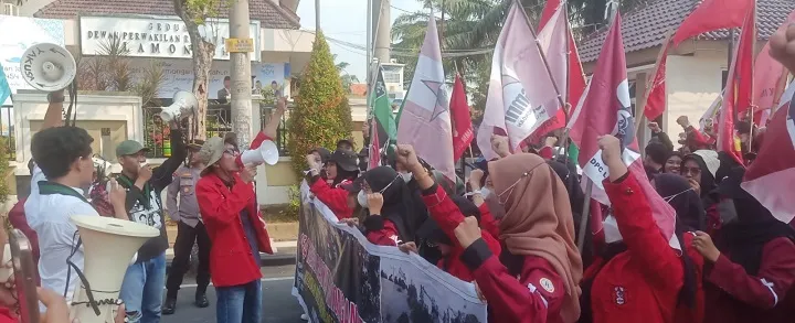 Refleksi 454 Tahun Umur Lamongan, Mahasiswa Sebut Rakyat Masih 'Sengsara'
