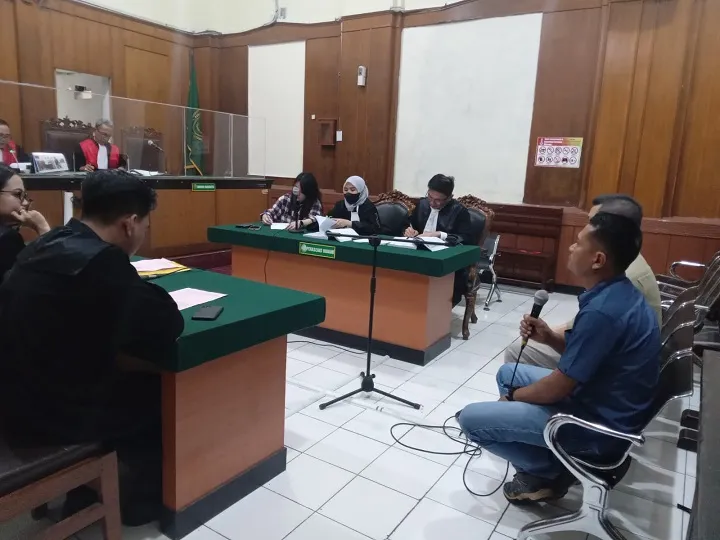 Irsan Merasa Pengacara dan Utusan Keluarga Besar Chisney Telah Memerasnya