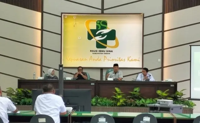 Ketua DPRD Gresik Minta Manajemen RSUD Ibnu Sina Perbaiki Pelayanan dan Kualitas SDM