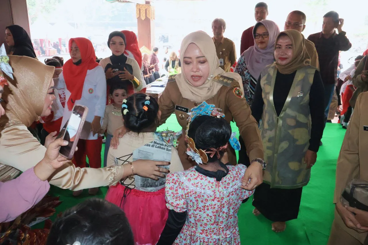 Bupati Mojokerto Buka Kegiatan Gebyar Kreativitas Ibu dan Anak